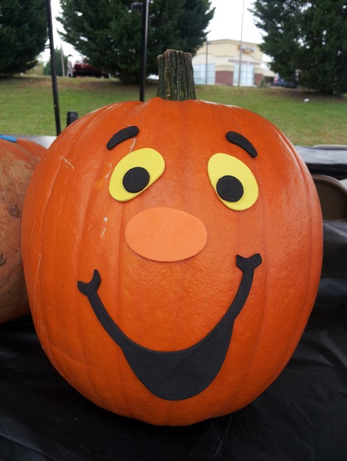 smiling face on a pumpkin
