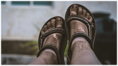 dirty feet in sandals